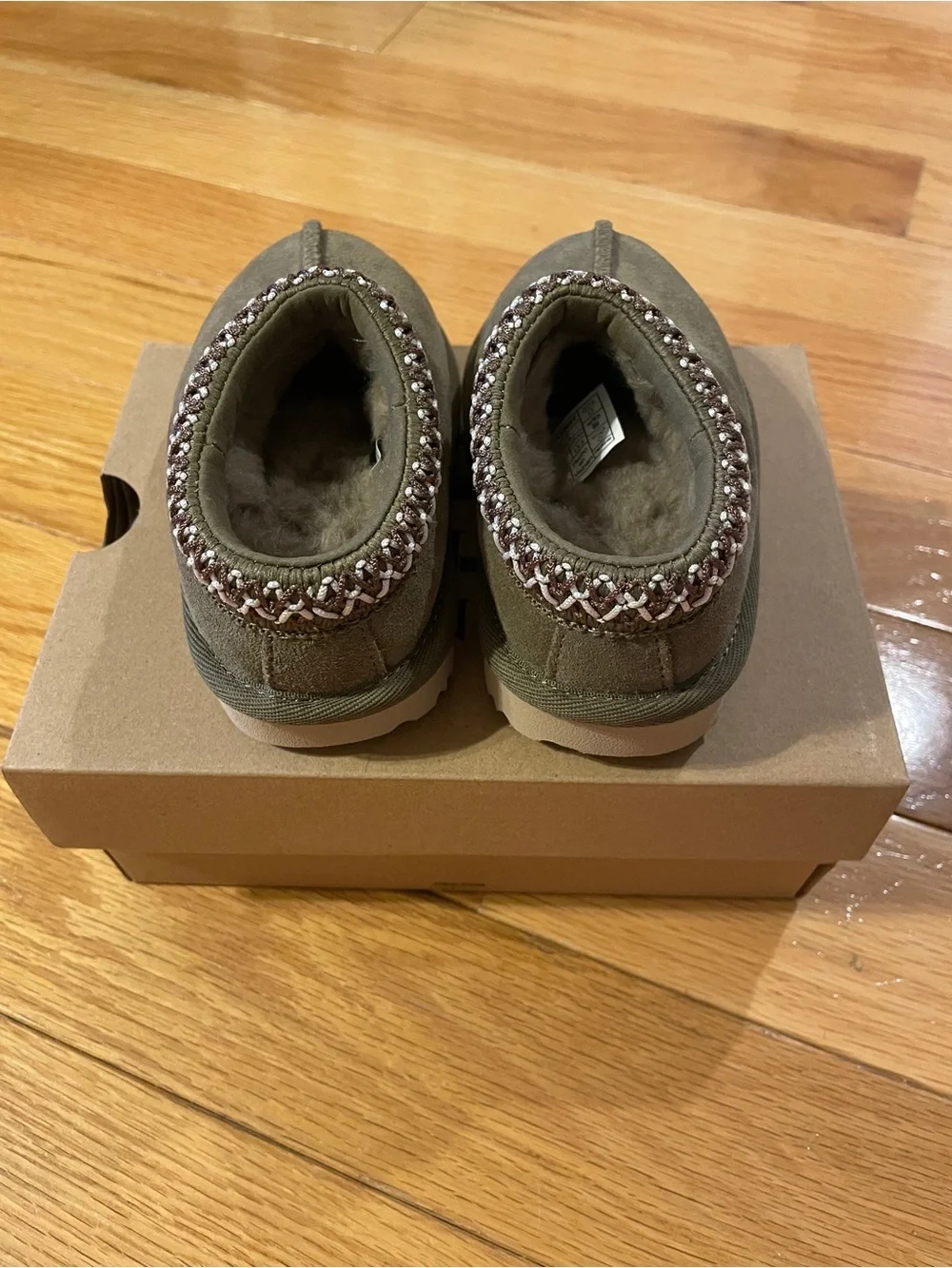 UGG never worn